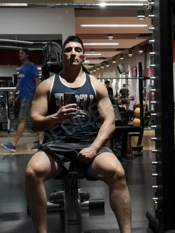 MaxAdonis5949133