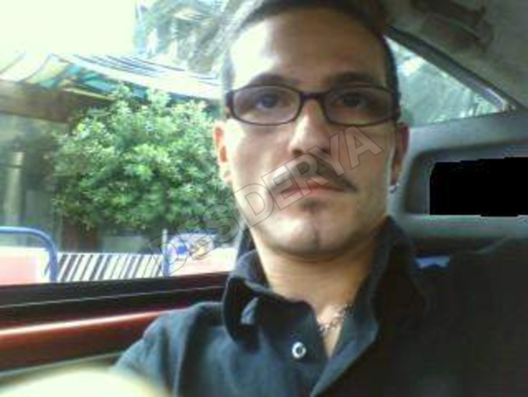 hot2ares5387783