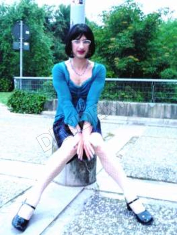 Relena1ayua5519794