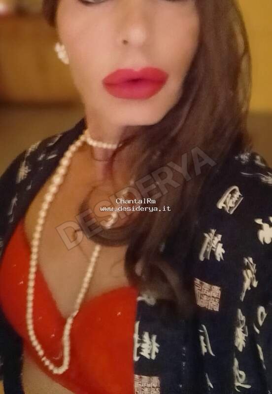 ChantalRm5883624