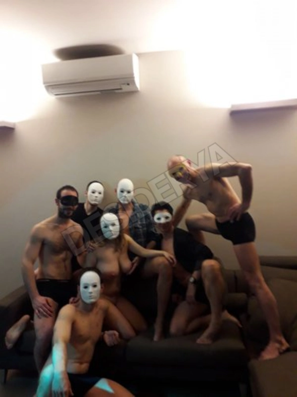 Gangbangbologna20184834432