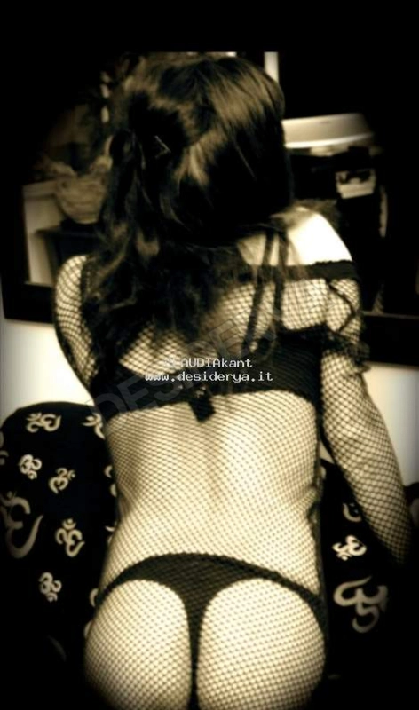 CLAUDIAkant5856112