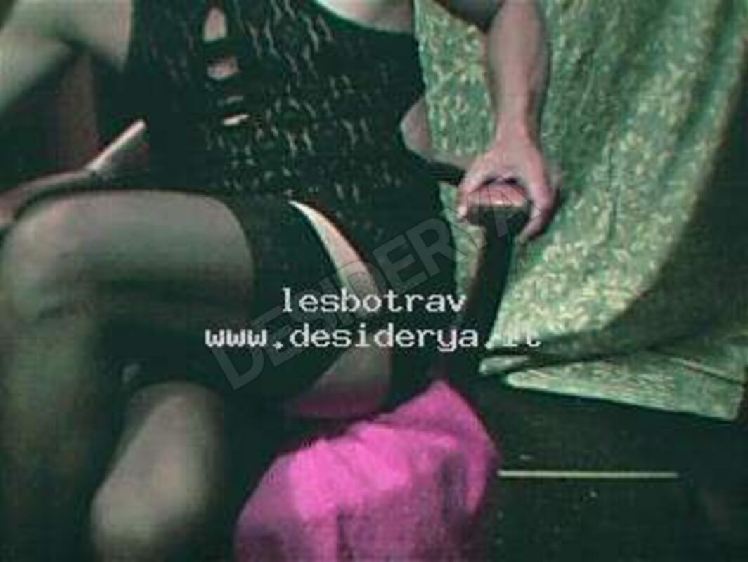 lesbotrav5873514