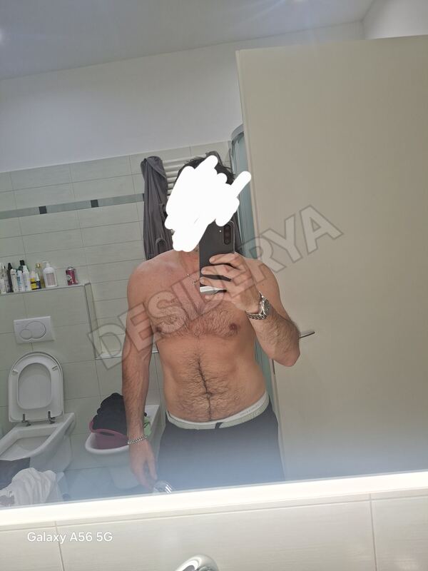Dave3101785970129