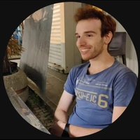 Alex081995