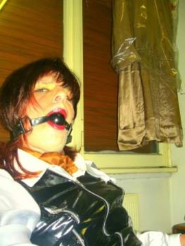 Nadine1Leather